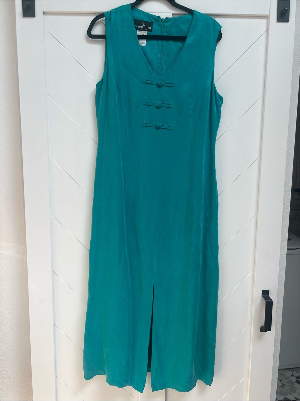 Carole Little Teal Sleeveless V-Neck Dress